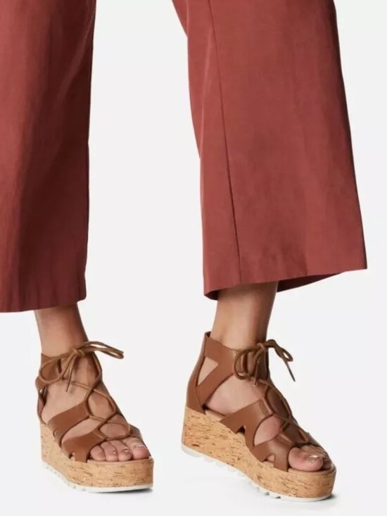 Sorel Shoes - SOREL CAMERON LACE UP WOMENS PLATFORM SHOES SANDALS BROWN SIZE 8.5  WORN ONCE